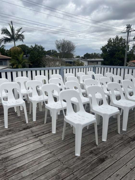 (Premium) Pipee Chair Hire (Premium) Pipee Chair Hire